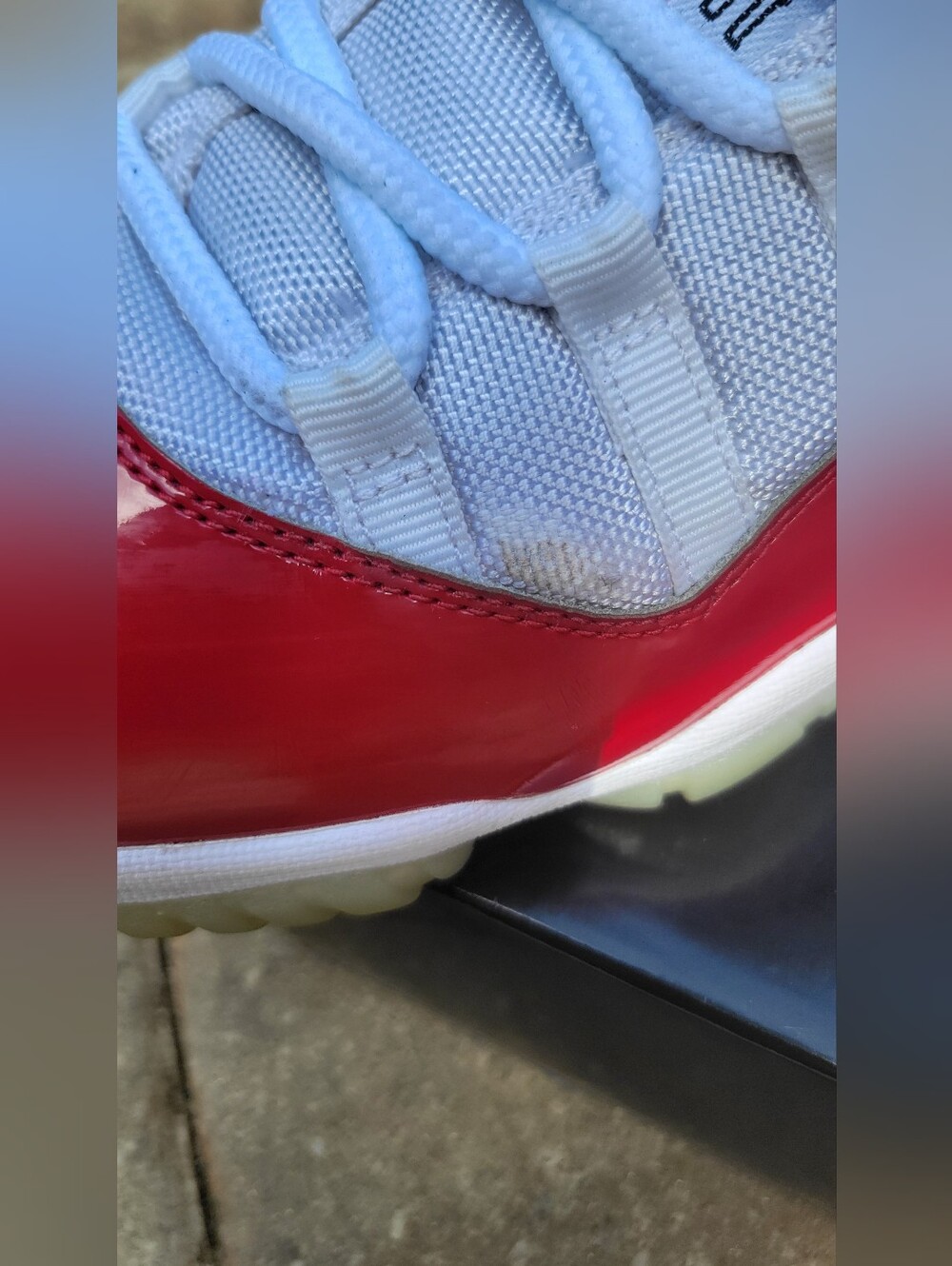 Jirdan 11 Retro 'Cherry" - Picture 10 of 10